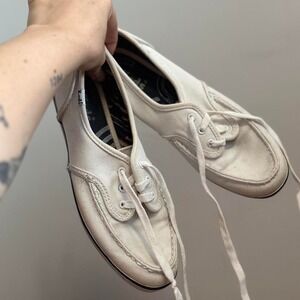 White vintage simple keds